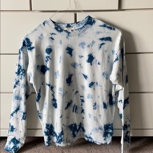 Blue and White Tie Dye Sweater Forever 21